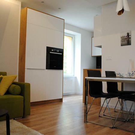 Apartament Zwyciestwa 98 คอซซาลิน ภายนอก รูปภาพ