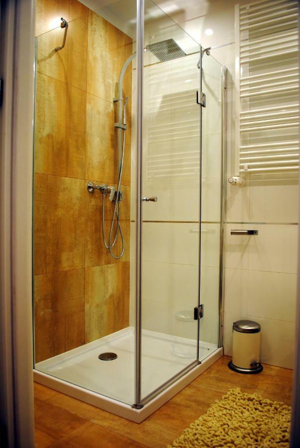 Apartament Zwyciestwa 98 คอซซาลิน ภายนอก รูปภาพ