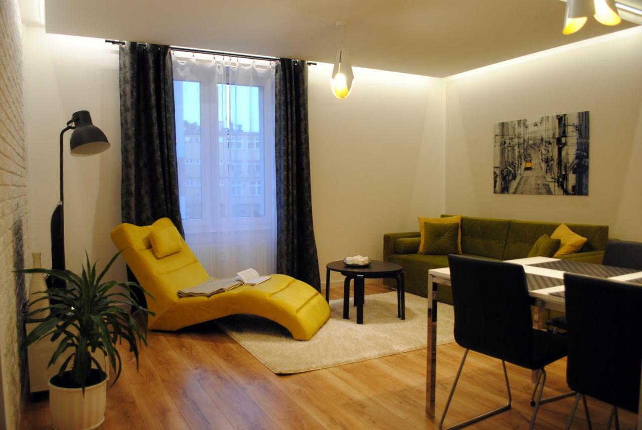 Apartament Zwyciestwa 98 คอซซาลิน ภายนอก รูปภาพ